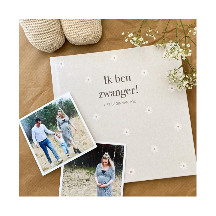 Zwangerschapsdagboek kopen? Linnen cover met madeliefjes