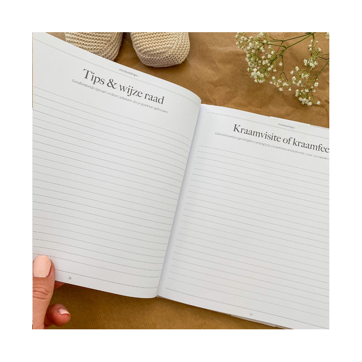 Zwangerschapsdagboek kopen? Linnen cover met madeliefjes