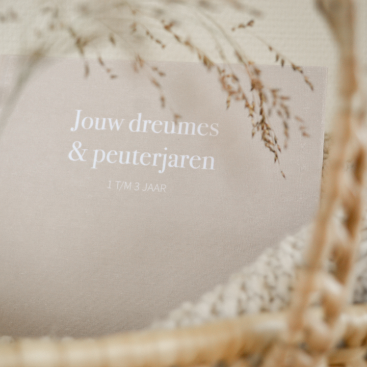 Opgroeiboek 'Jouw dreumes & peuterjaren' | neutraal | linnen