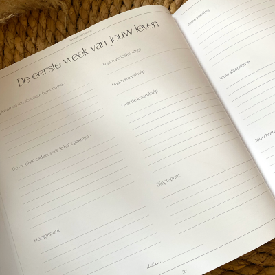 Babyboek 'Jouw 1e jaar' neutraal | Writemoments