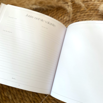 Babyboek 'Jouw 1e jaar' neutraal | Writemoments