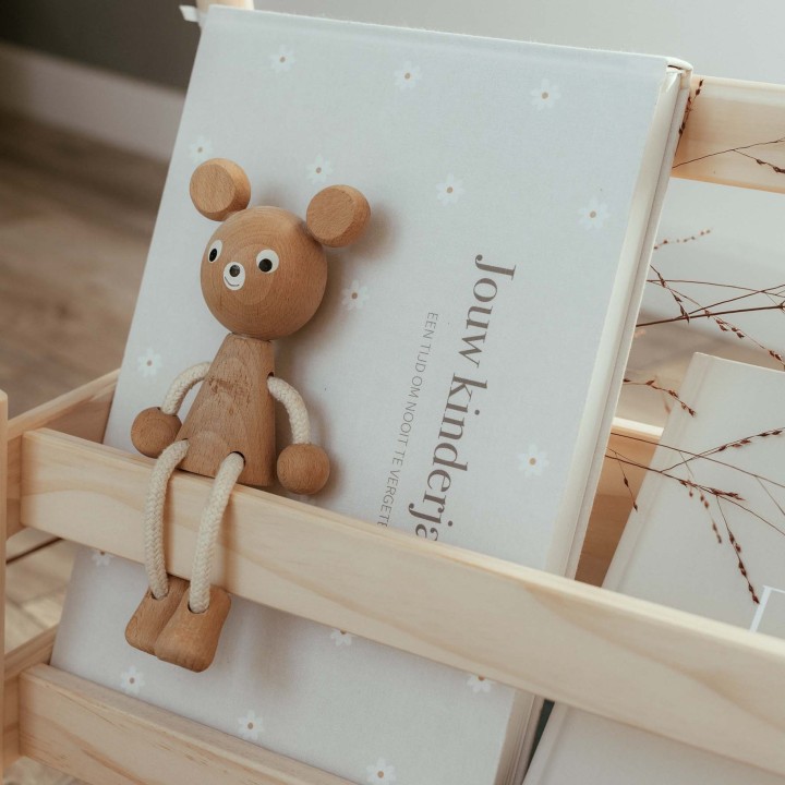Opgroeiboek 'Jouw kinderjaren' | madelief | linnen