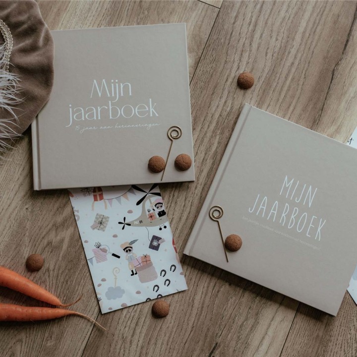 'Mijn jaarboek' het jaarboek voor kinderen | neutraal
