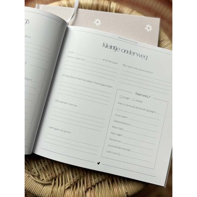 Babyshower boek | madelief | Writemoments