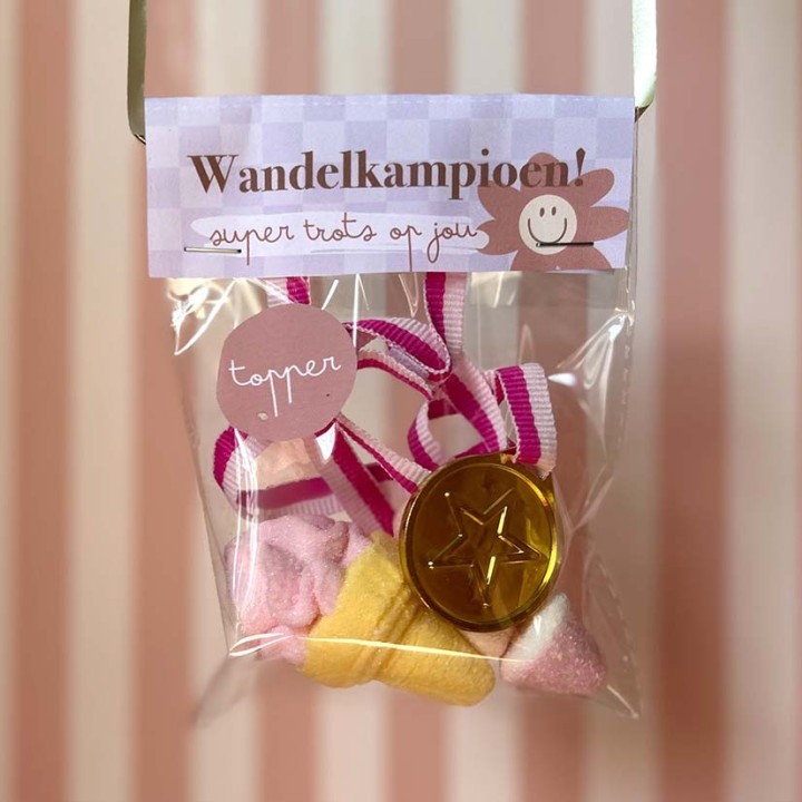 Avondvierdaagse traktatie labels printable | meisje