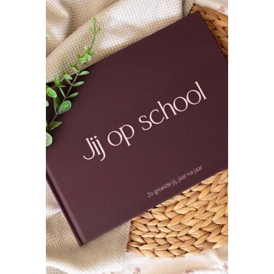 Schoolfotoboek 'Jij op school' | bruin | Writemoments
